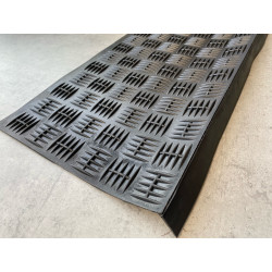 Gumový schodový nášľap