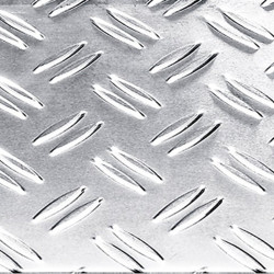 Protišmykový polkruhový hliníkový nášľap na schody 17,5 x 60 cm