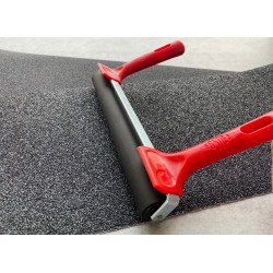 Pritlačný gumový valček na lepenie pások a profilov, šírka 25 cm