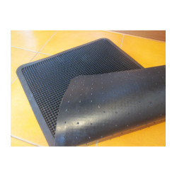 KAUČUKOVÁ KARTÁČOVÁ ČISTIACI ROHOŽ 68 x 45 cm