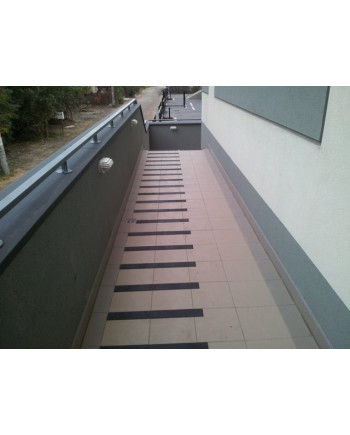 Sklolaminátový protišmykový pás 75 x 1220 mm